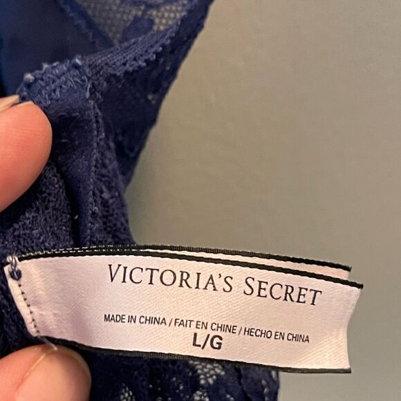 Victorias Secret navy lace bralette Size Large - Picture 5 of 5